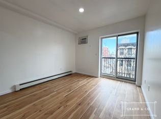 340 Grand St APT 3F, Brooklyn, NY 11211