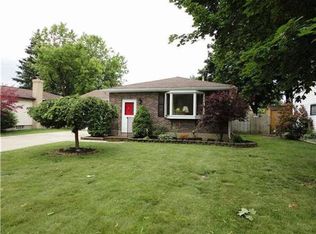 145 Jeffrey Dr, Amherst, NY 14228