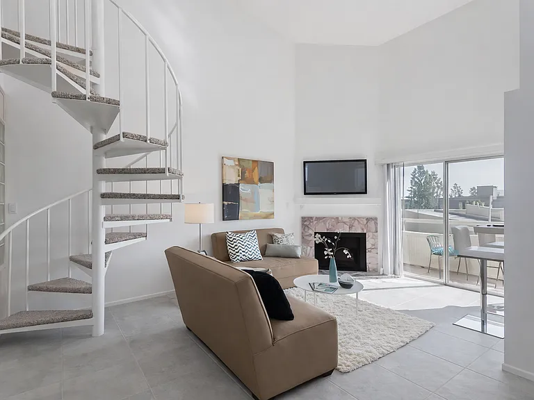 Double height ceilings