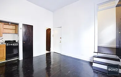 Rented by Bond New York