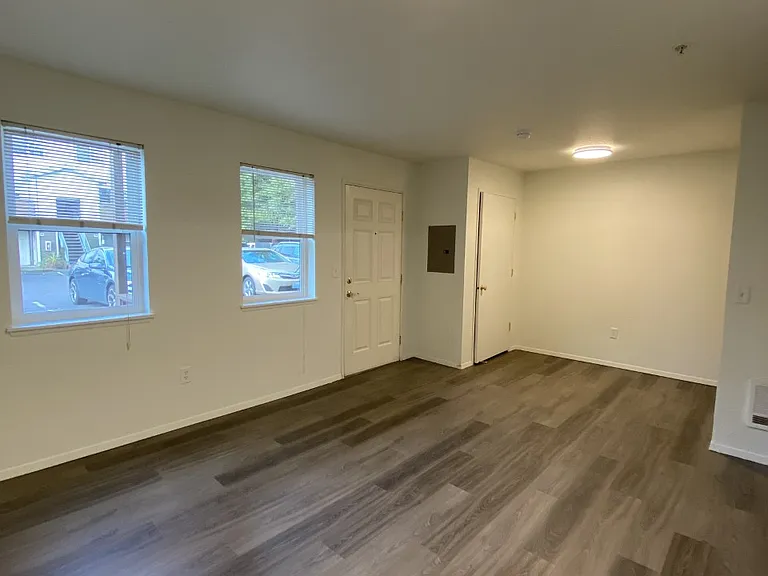 Springbrook Village — Photo 11