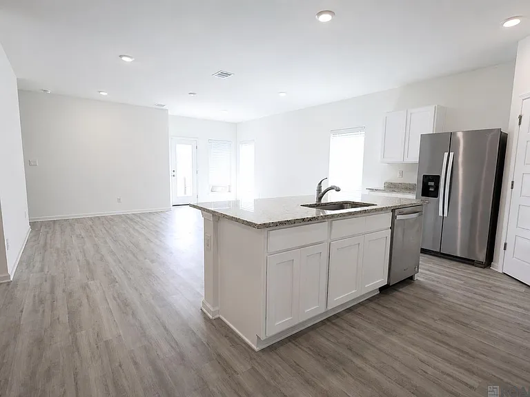 13343 Bellacosa Ave — Photo 2