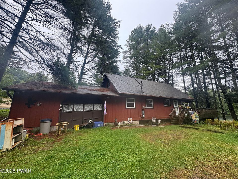 2nd image of 1035 Towpath Rd