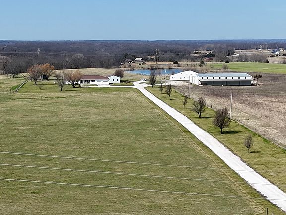 2nd image of 1391 2470 County Rd