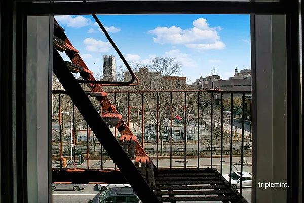 Rented by Triplemint | media 3