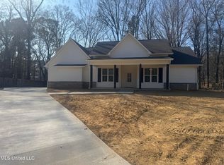 5247 Canary Dr, Jackson, MS 39272