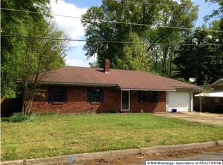 9228 College St, Olive Branch, MS 38654