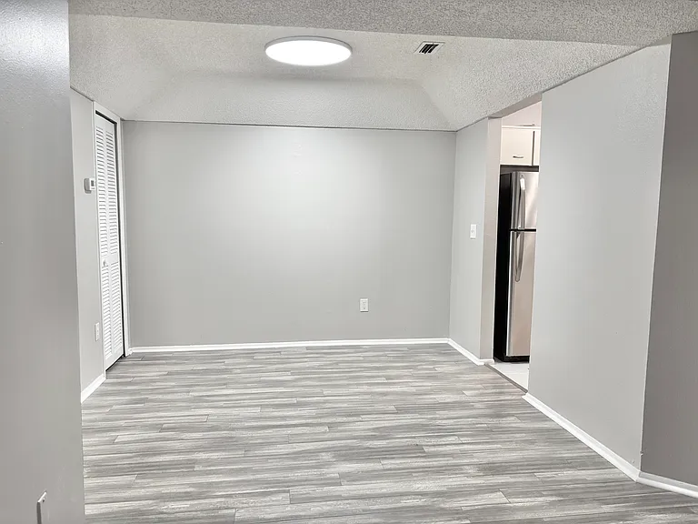 11810 Skylake Pl — Photo 7
