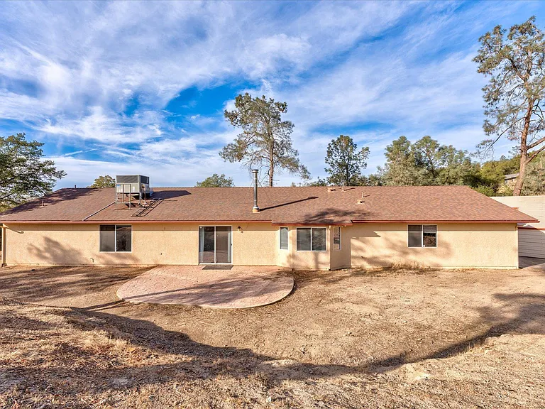 43106 Revis Cir E — Photo 24