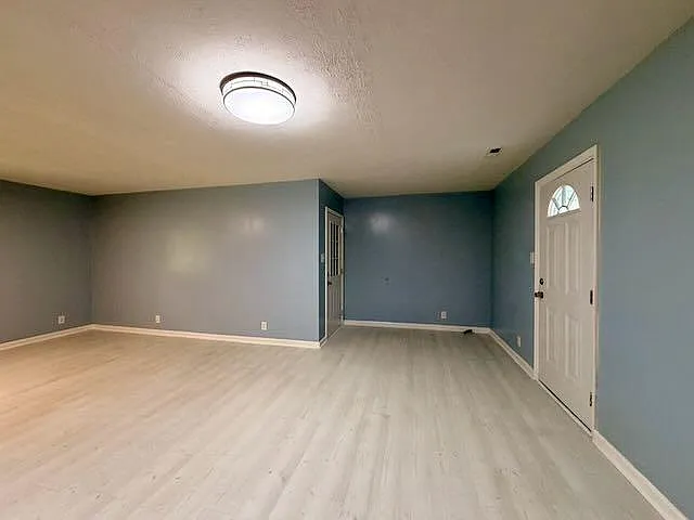 Unit Photo