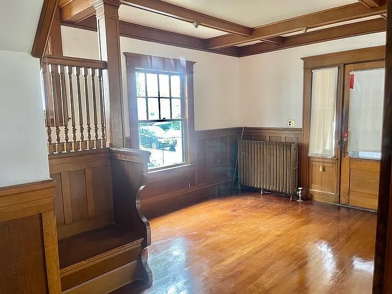 47 Pleasant St — Photo 8