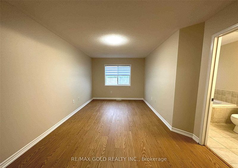 Oakville Townhouse for rent - 3 Bedrooms — photo 19