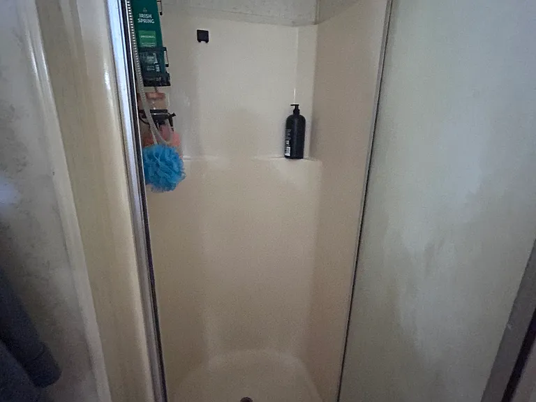 137 Curtis Ln — Photo 10