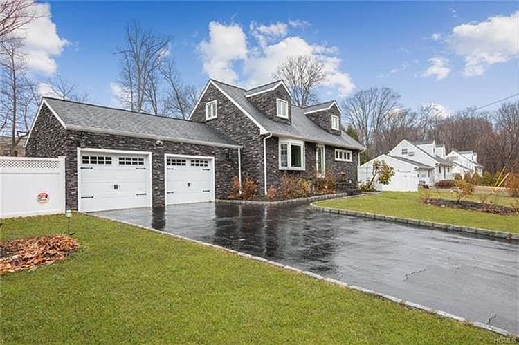 1st image of 5 Sycamore Dr