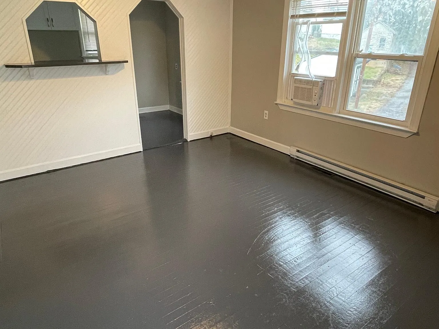 1 bed, 500 sqft, $895 — Photo 3