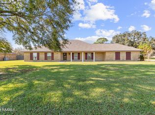 2019 Leroy Breaux Rd, Rayne, LA 70578