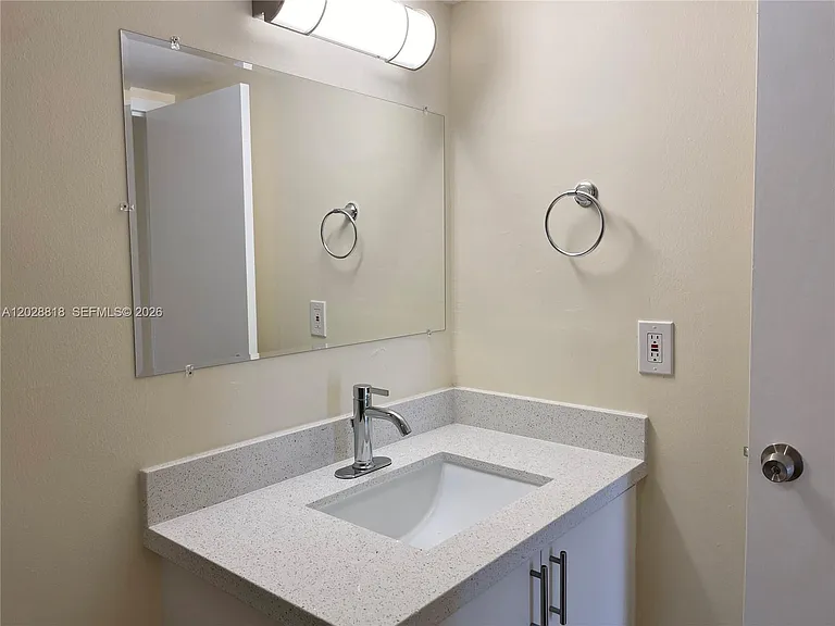 16950 W Dixie Hwy #A531 — Photo 12