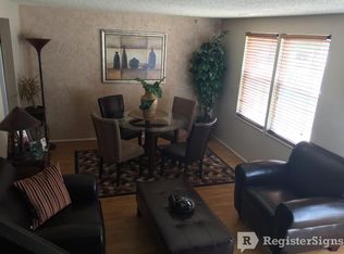 7902 Clovertree Ct, North Chesterfield, VA 23235