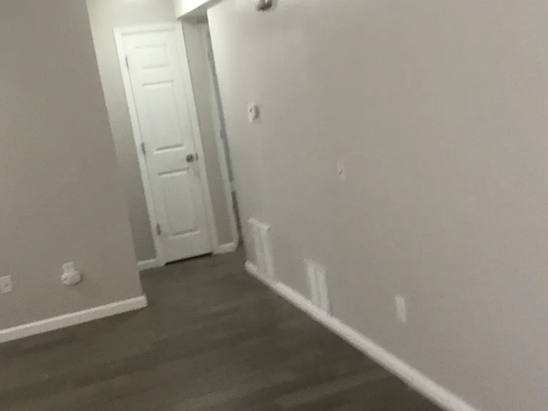 3909 Redwood Ln — Photo 5