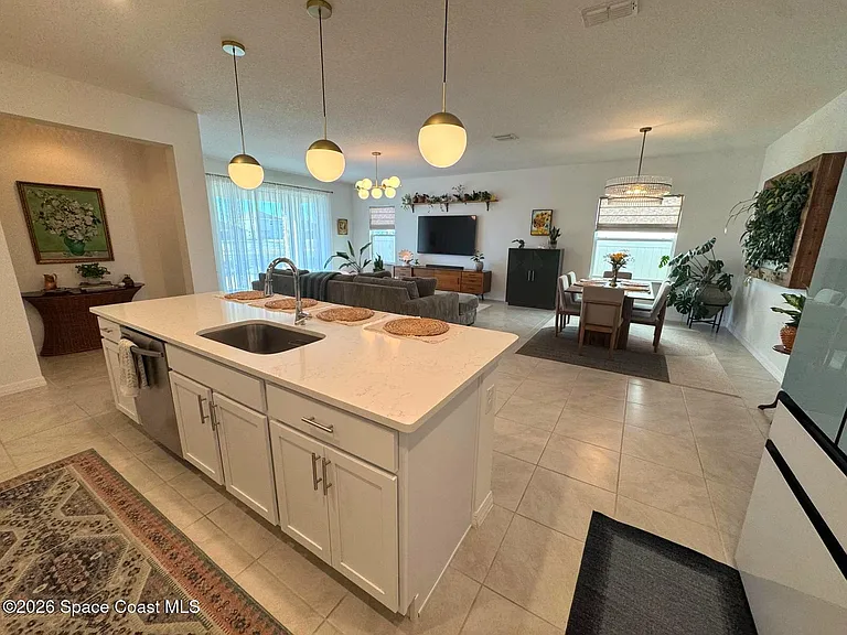 2412 Carrick St NW — Photo 8