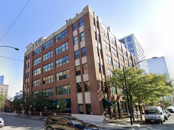 812 W Van Buren St APT 3G, Chicago, IL 60607
