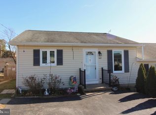 442 Pleasant View Dr, Strasburg, VA 22657