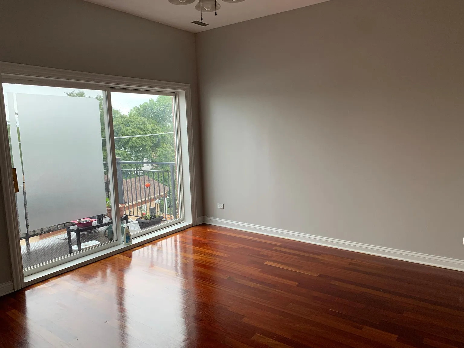 7162 W Grand Ave — Photo 4
