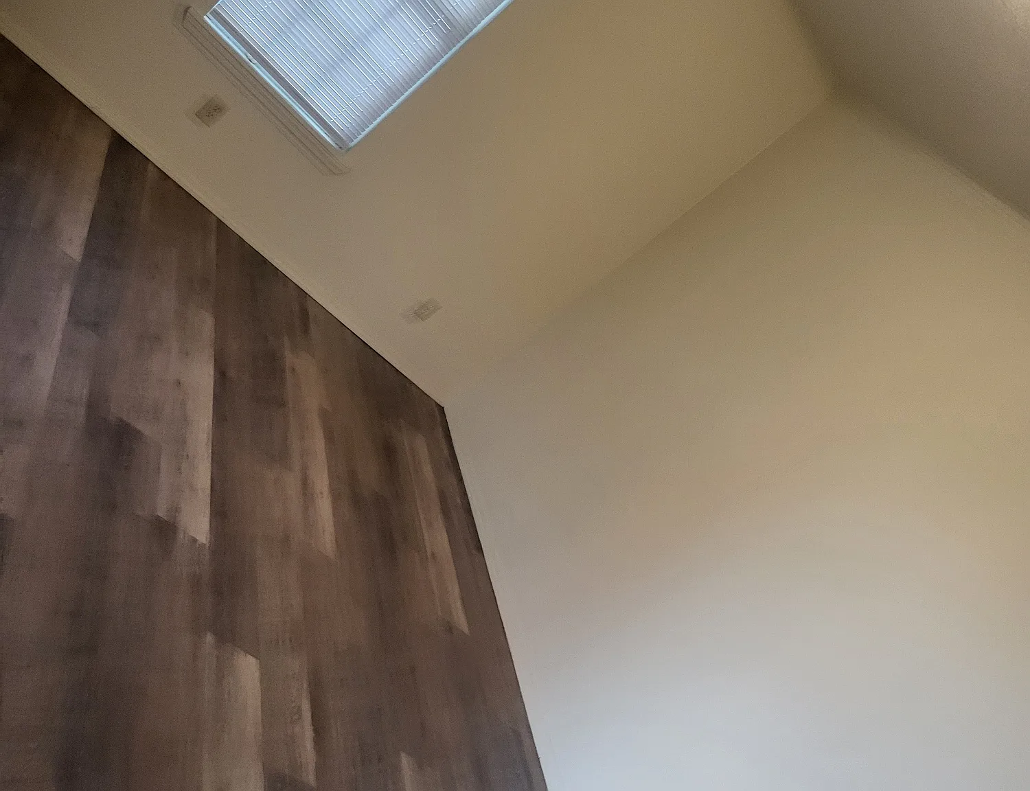 3 bed, 1600 sqft, $1,200 — Photo 4