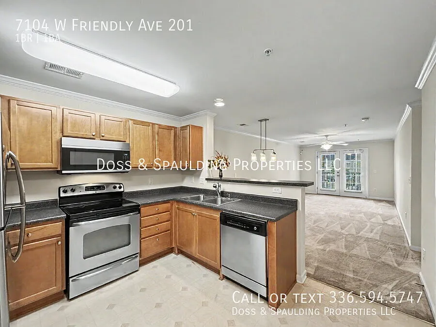 Brushwood Park Condo - Walk-In Closet, W/D, Near I-40 & PTI Airport — Photo 2