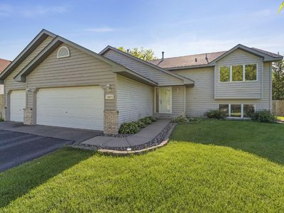 18873 Elite Ct, Farmington, MN, 55024