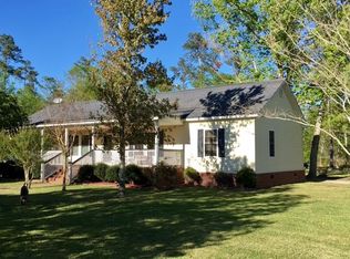 2078 Old Beech Hill Rd, Ridgeville, SC 29472
