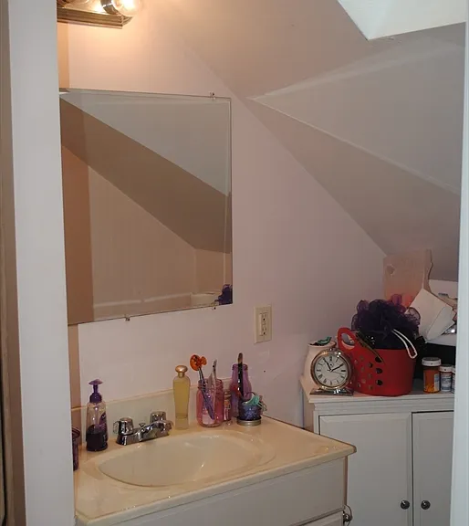 29 Walnut St #2 — Photo 3