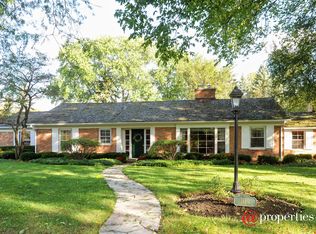1140 W Deerpath Rd, Lake Forest, IL 60045