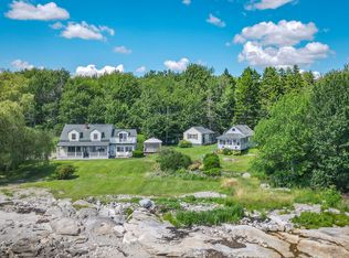 19 3rd St, Spruce Head, ME 04859