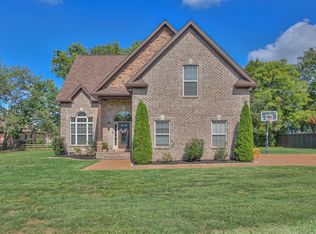 813 Manner Ln, Lebanon, TN 37087