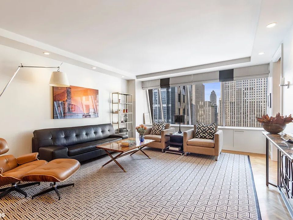 1st image of 15 W 53rd St #32C