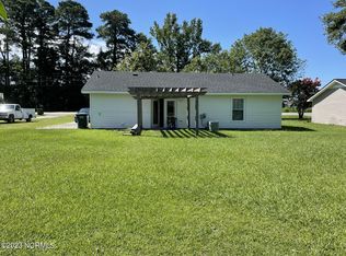 835 State Highway 102 E, Ayden, NC 28513