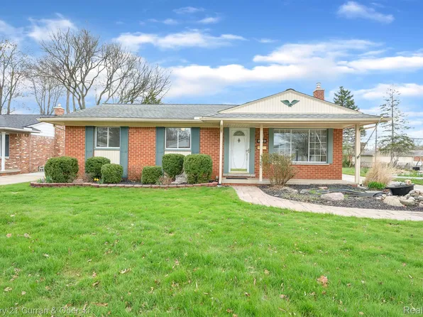 2212 Atlas Dr, Troy, MI 48083