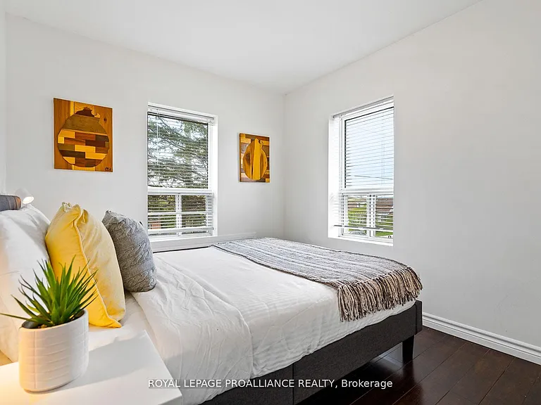 5654 Desson Ave #UPPER — Photo 10