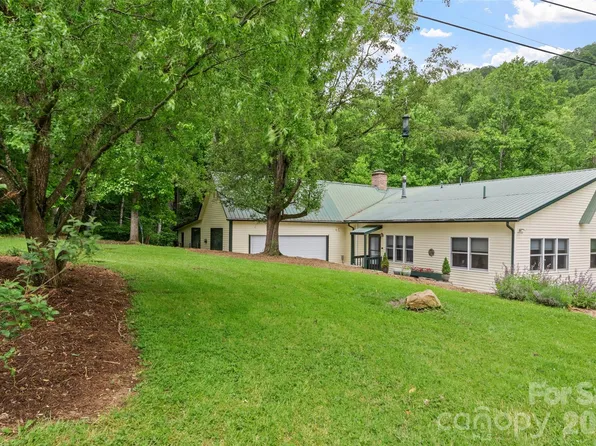 11820 State Highway 197 S, Burnsville, NC 28714
