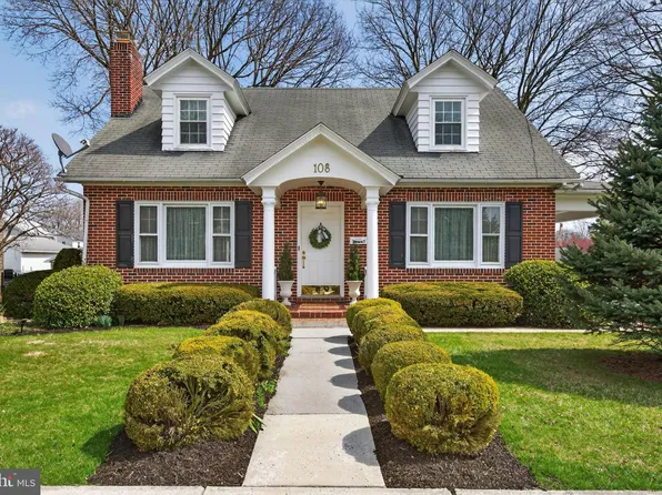 108 S Locust St, Myerstown, PA 17067