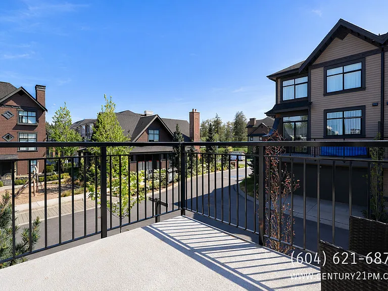 14151 58a Ave #8 — Photo 8