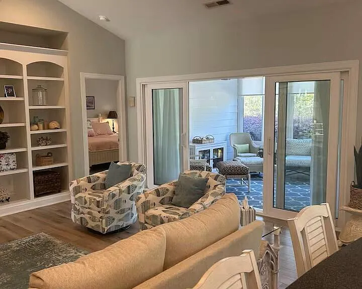 1444 Cassidy Ct — Photo 3