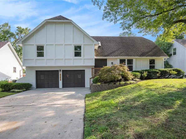 9193 W 92nd Pl, Overland Park, KS 66212