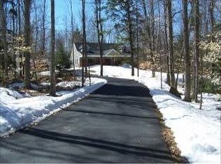 708 E Side Dr, Alton, NH 03809