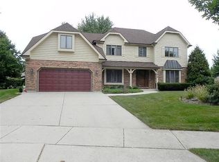 2396 Bluemont Ct, Naperville, IL 60565