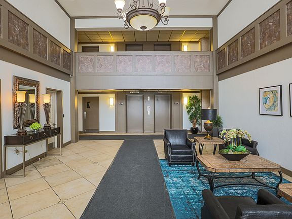 4th image of 6260 Pearl Rd APT 122