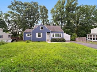 16 Eldridge Rd, Mount Tabor, NJ 07878