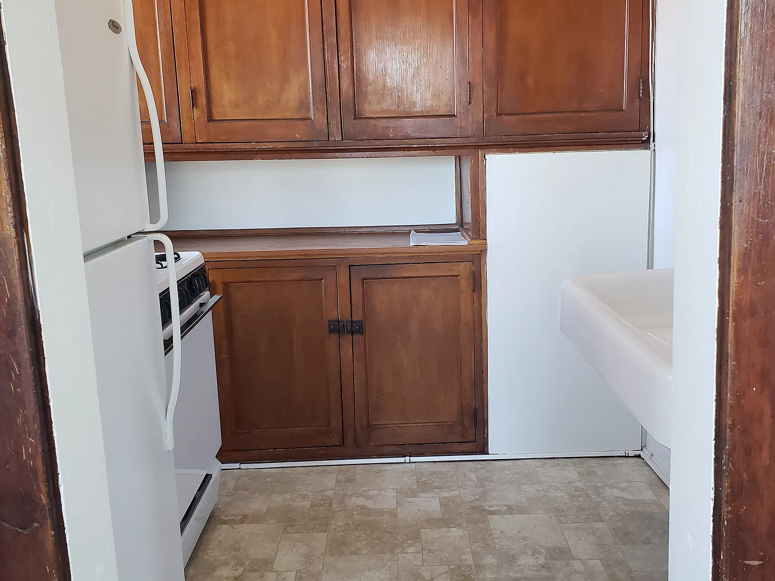 1 bed, 1.0 bath, $875 — Photo 4
