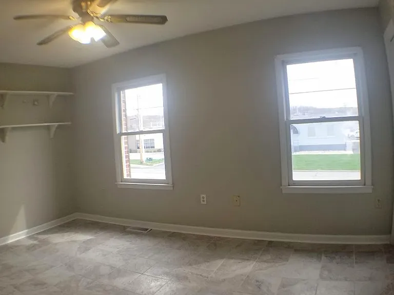 1018 Konnarock Rd — Photo 13